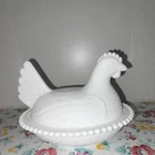 Vintage Indiana milk glass hen on nest