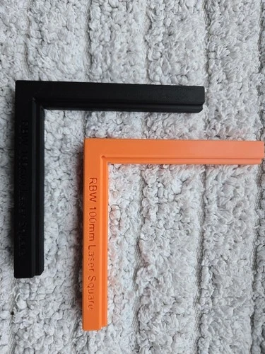 Magnetic laser bed riser blocks
