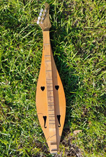 Appalachian Dulcimer 37in Natural Finish Wood Brown Lightweight Beginner