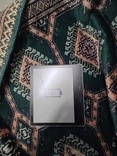 Amazon Kindle Oasis 9th Gen CW24Wi 7" 32GB Wi-Fi Ads Free