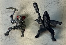 Two Undead Mounted Figures In Need Of Mounts....