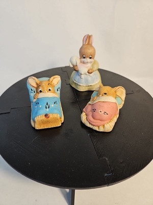 Vtg(80's) Russ Berrie Mom Bunny#1051 w/2 Pendelfin Bunnies ''Peeps&''Wakey''1960-69