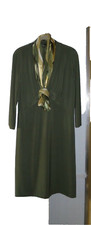 Tiana B. Dress w/3/4 L Sleeve Olive Green EUC plus Scarf Sz L