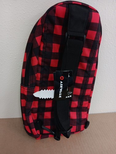 Airwalk Red/Black Plaid Sling Bag Brown Inside 2 Pockets Mesh 14"×7"×3" NWT - Picture 3 of 5