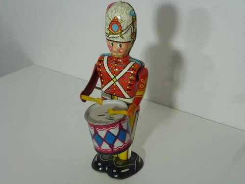 Marx "George the Drummer Boy" vintage tin litho windup toy, works, 1940's