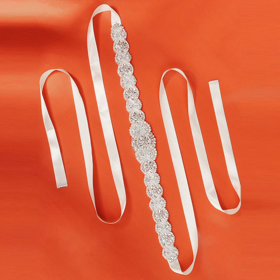 Cinturones de vestido de novia de lujo hechos a mano con diamantes de imitación de cristal brillante Foto 4 de 4