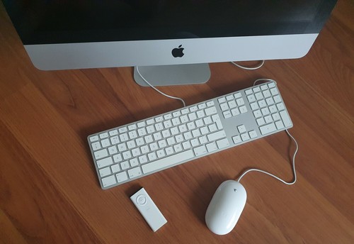 Apple iMac 21.5" A1311 12GB RAM 3.06Ghz Samsung 840 Pro SSD Windows and Mac OSx - Picture 9 of 9