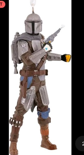 Hallmark Star Wars: The Mandalorian Christmas Ornament, 1.58 x 3.7 x 1.35 - Picture 3 of 5