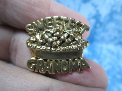 Sweetest Grandma Grand Mother Lapel Pin - Gold Tone - Pie-Shaped - / 7A