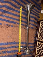 (1) 24” Vintage Grover Semi Truck Air Horn , 7 1/4” Bell , 