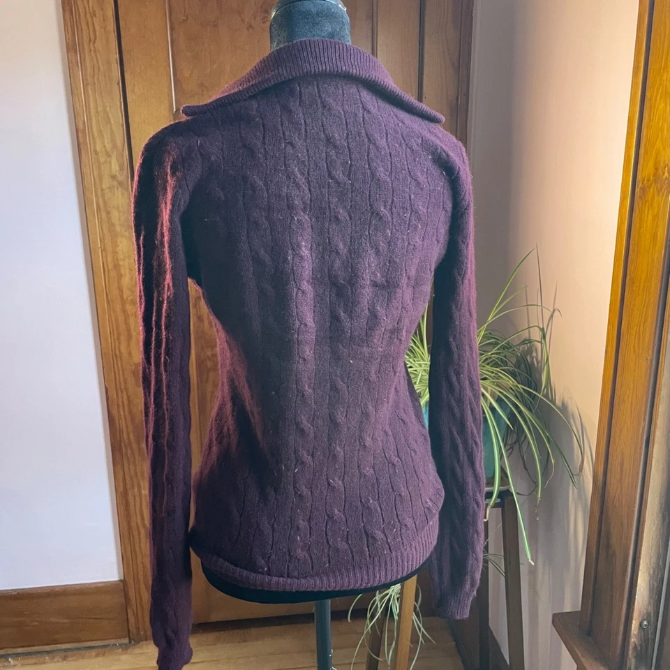 Suéter Ralph Lauren Etiqueta Negra Cachemira en Ciruela Silencioso Lujo Preppy Chic M Foto 2 de 4