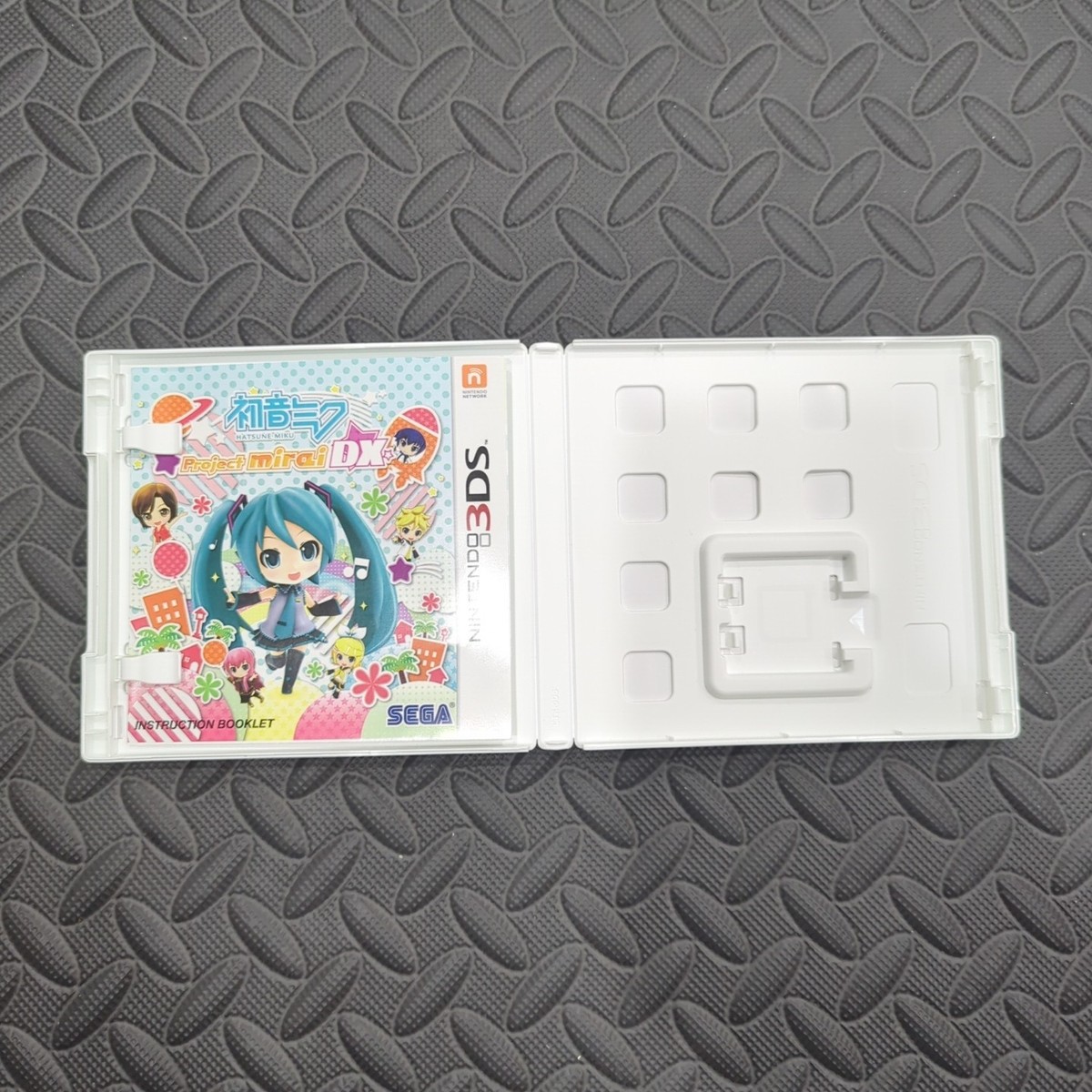 Hatsune Miku: Project Mirai DX Nintendo 3DS Case Manual & Insert