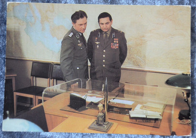 65853 Postcard DDR Space Flight USSR DDR Valeri Bykovsky Sigmund Jähn 1980