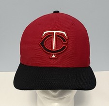 Minnesota Twins Red Fitted Baseball Hat New Era On Field MLB Cap Size 7 1/2