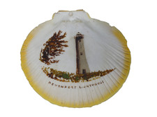 VINTAGE DEVONPORT LIGHTHOUSE HAND PAINTED SCALLOP CLAM SEA SHELL AUSTRALIA