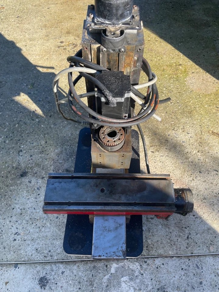 Petite fraiseuse numérique Emco pour rétrofit - Photo 2/4