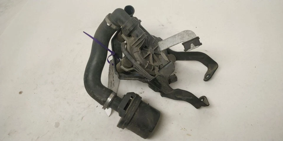 SECONDARY AIR INJECTION PUMP 11727557903 2007-2013 BMW 328I Foto 2 de 4