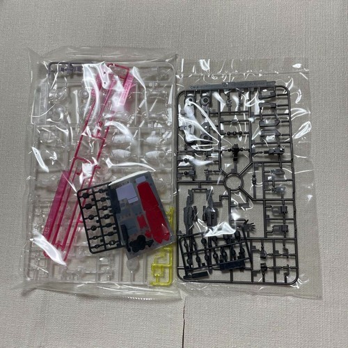 Bandai 1/144 HG Gundam 00 1st Season MS Set Clear Color Event Limited Ver. - Picture 5 of 8