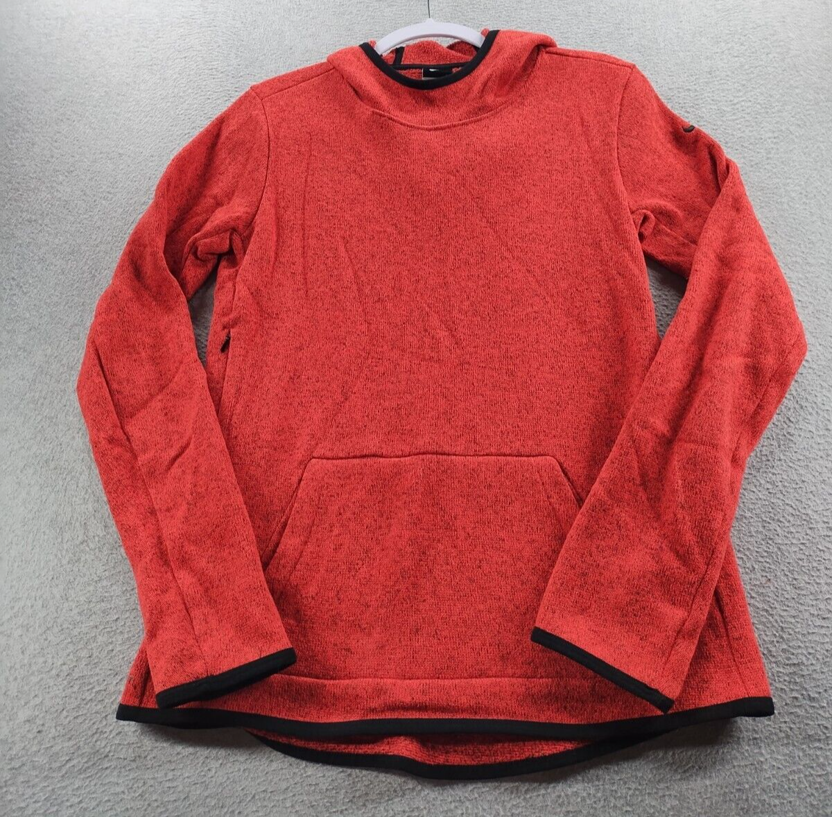 nike hoodie with thumb holes men's