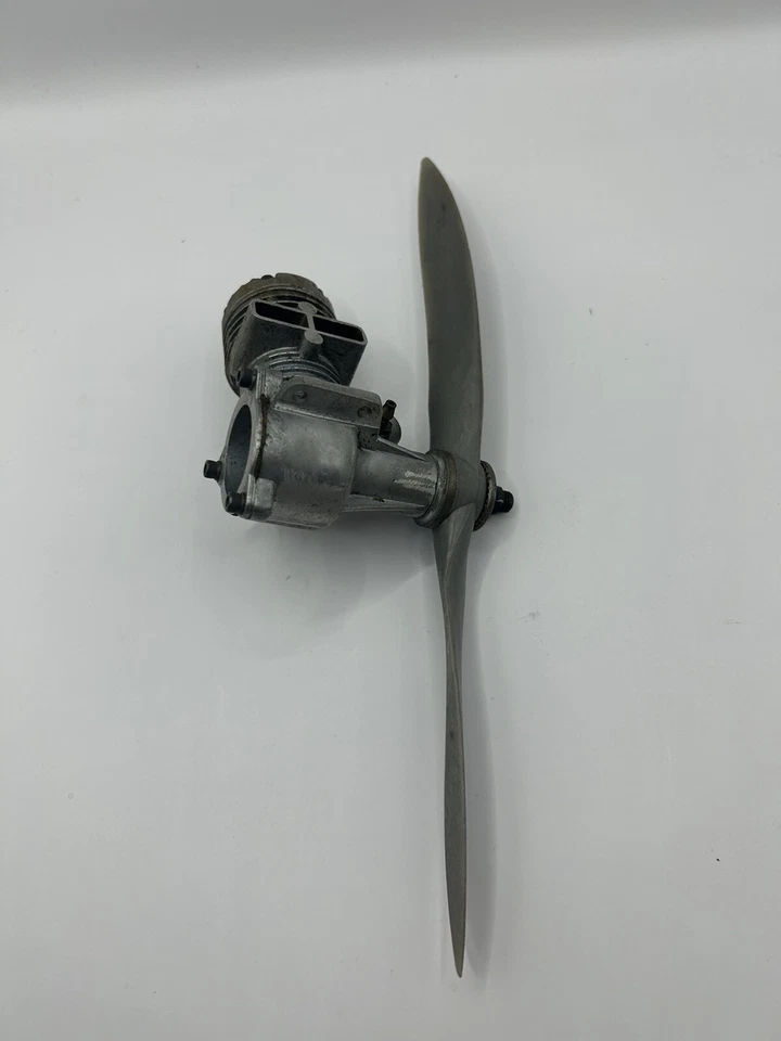 Fox 35 Stunt 40th Anniv. Control Line Engine - Image 4 of 4