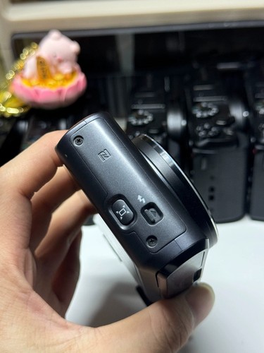 Canon SX720 HS 20.3MP Compact Digital Camera 20.3MP 40x Wi-Fi Black - Picture 4 of 8