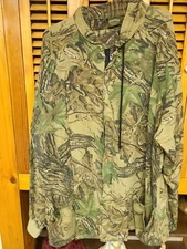 Complete Lightweight Hunting Gear. Hat With Netting, Jacket, Pants, Rarely Worn.