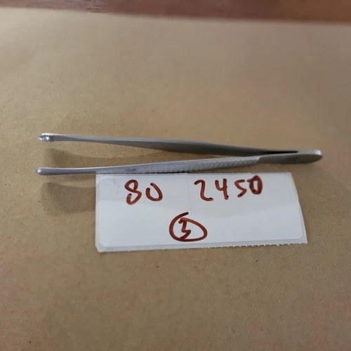 V. Mueller SU2450 6 Inch Russian Tissue Forceps Nice Condition 