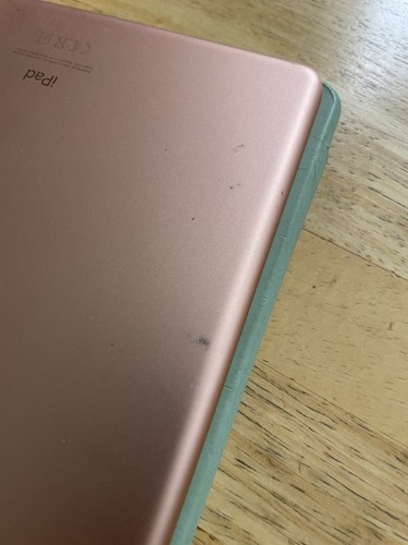 Apple iPad 8th Generation (2020) 10.2 Inch WiFi Tablet 128GB - Rose Gold - Picture 10 of 14