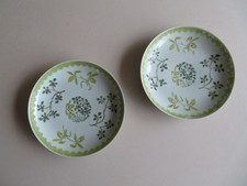 PAIR OF UNUSUAL CHINESE FAMILLE ROSE DISHES PLATES, ORCHIDS, ETC. - 19TH CENTURY