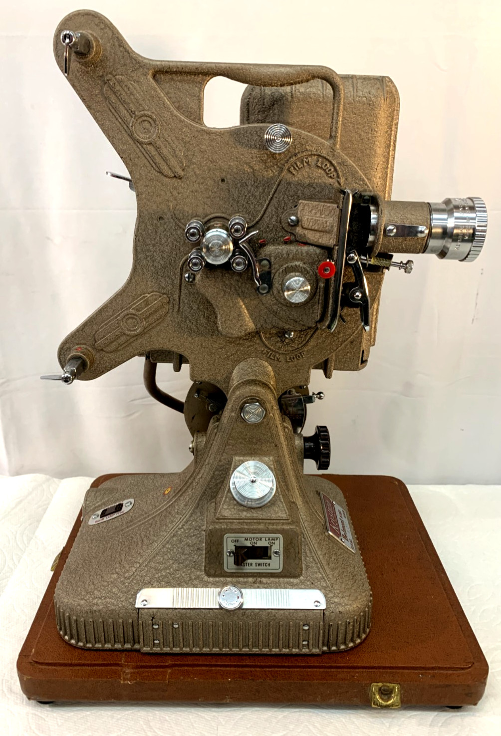 Vintage KEYSTONE Belmont K161 ~ 16mm Movie Film Projector w/Case Parts or Repair