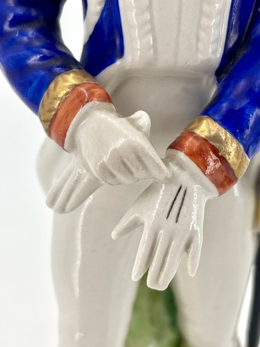 2 Modern Reproduction CERAMIC NAPOLEONIC SOLDIER ORNAMENTS Signed D mark - Picture 9 of 16