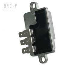 NEW VOLTAGE REGULATOR FIT FOR KAWASAKI PART 21066-7017 FR541 FR600 FR651 USA