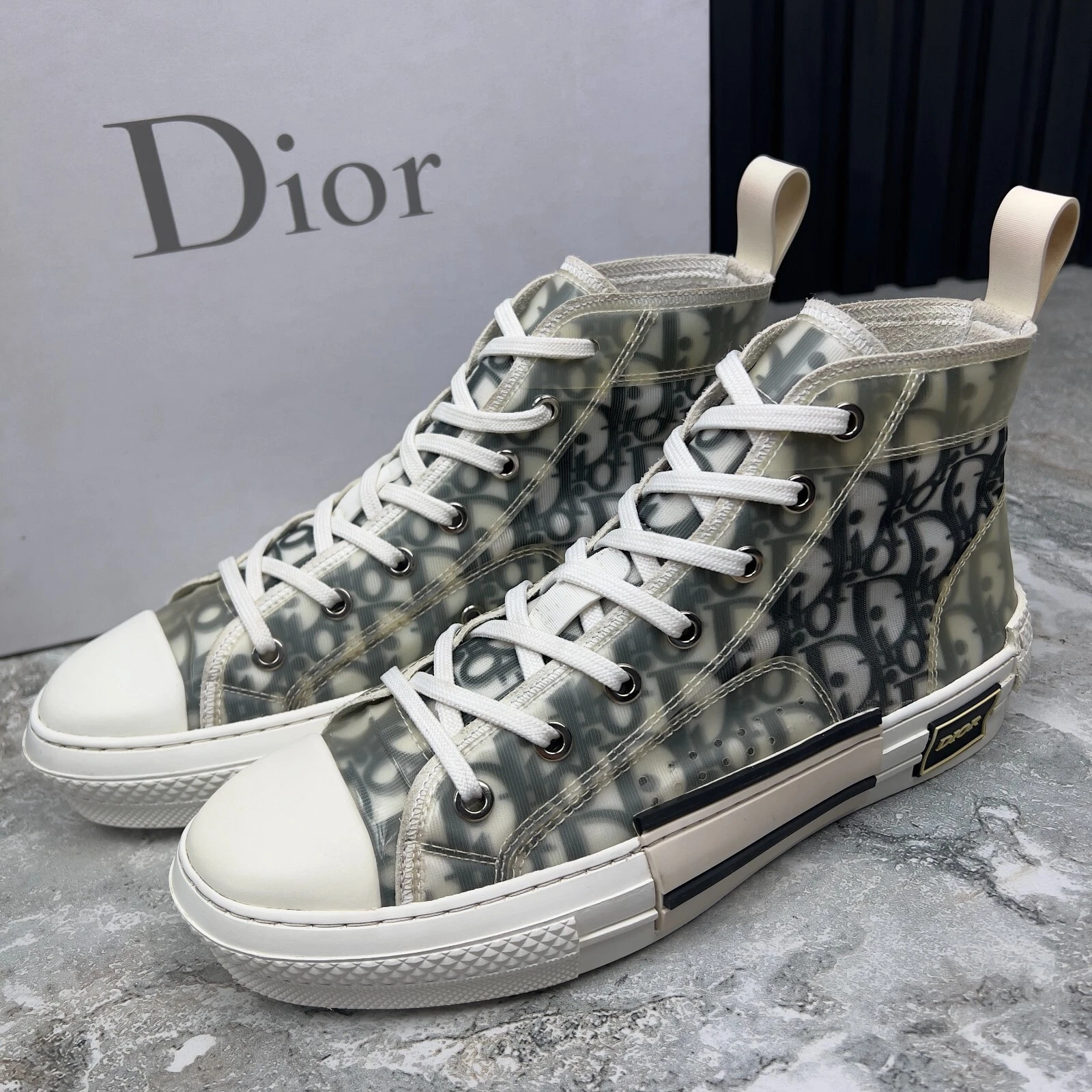 Baskets montantes obliques Dior B 23 logo monogramme maille blanche 8 US ou *