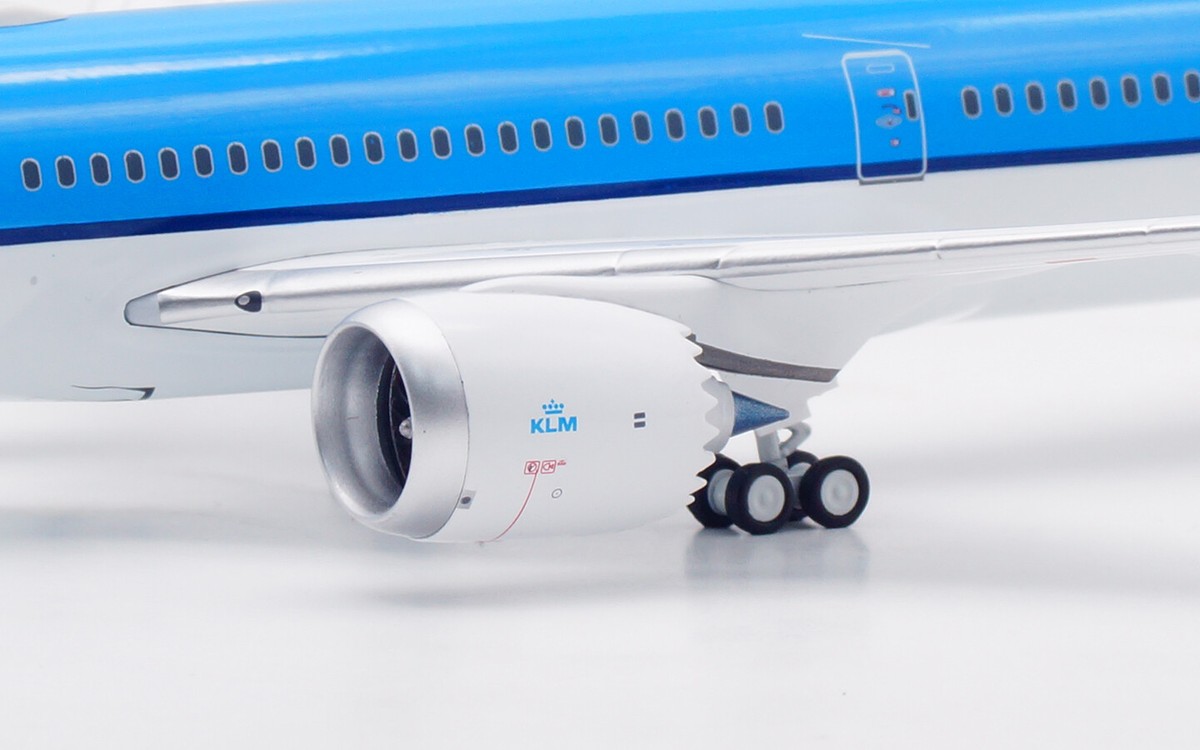 Inflight 1:200 KLMオランダ航空 B787-10 PH-BKM InFlight200 747-200(SUD) KLMオランダ航空 PH-BUO 1/200