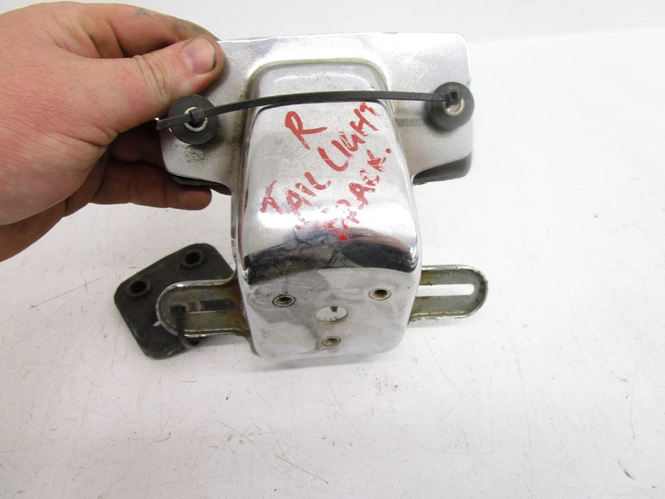 Soporte de matrícula Kawasaki KZ 750 H LTD 1980-1983 23036-1033 Foto 3 de 3