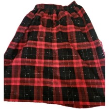 VTG fall winter red plaid womens 9 10 modern Small mid lengh skirt T.R. Bentley