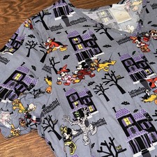 Disney Halloween Scrub Top Womens M Mickey Minnie Pluto Haunted House Nurse Gray