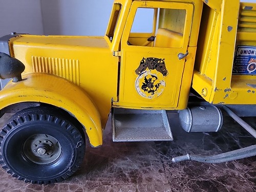 Vintage 1950s Smith Miller Dump Truck Yellow Union Service Teamsters Horses - Picture 9 of 14