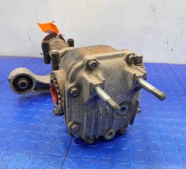 2012-2016 Subaru Impreza Rear Differential Carrier Assembly 3.70 Ratio OEM - Image 3 of 4