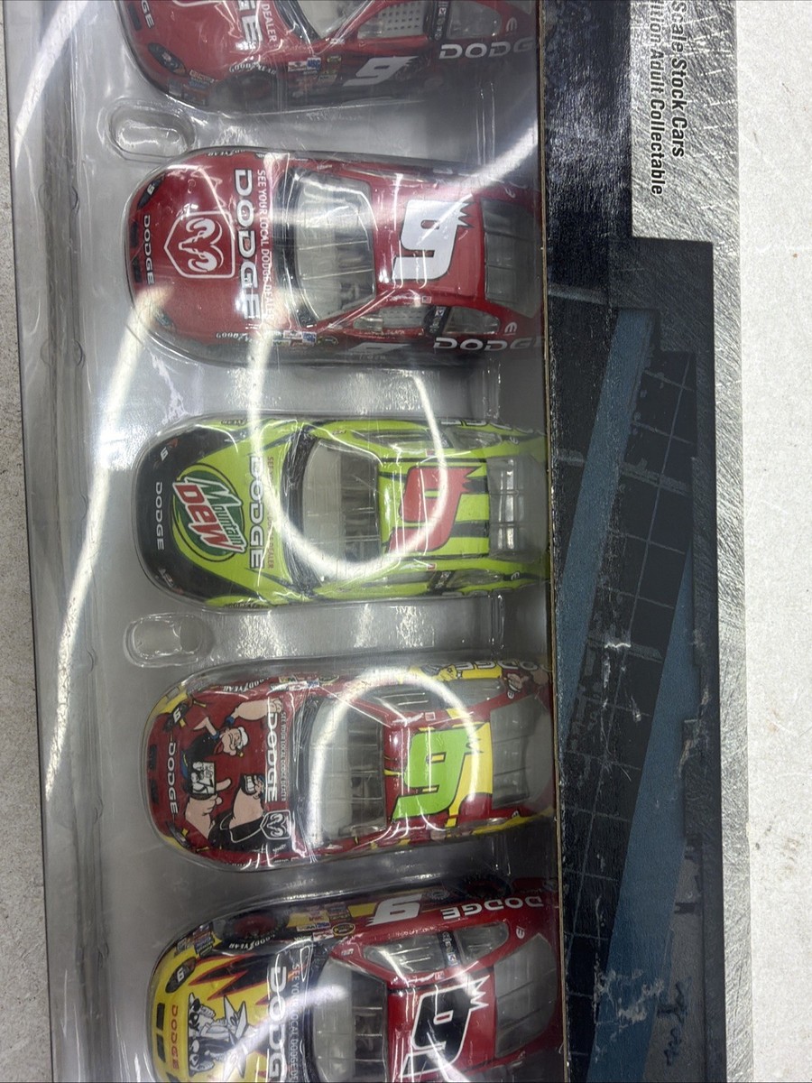 Kasey Kahne Driver Set 2004 Intrepid 6 Car Set 1:64 Scale NASCAR
