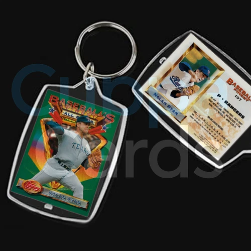 Nolan Ryan, 1973 Topps Finest Refractor #107 | Mini Sports Card Keychain