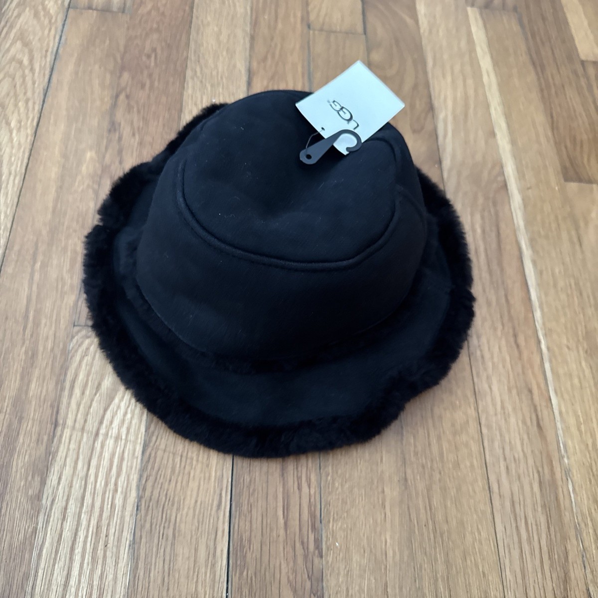 UGG Sheepskin Shearling Bucket Hat Black Size Large/Extra
