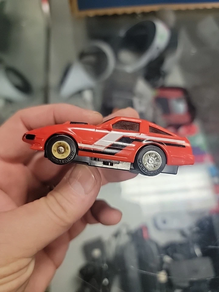 Coche de carreras Playskool rojo Nissan 300 Hong Kong Turbo V-6 1984 vintage Foto 3 de 3