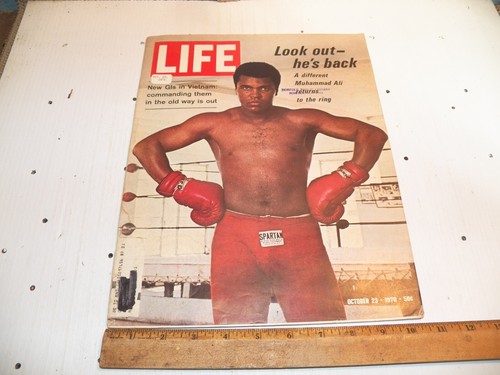 October 23, 1970 LIFE Magazine - Muhammad Ali on Cover - 第 1/5 張圖片