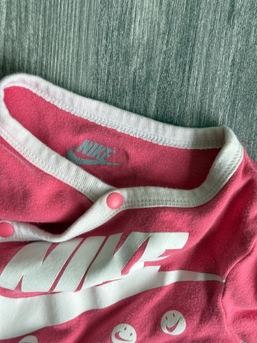 Nike Girls One Piece Size 9 Months Pink White Logo all over - Picture 6 of 6