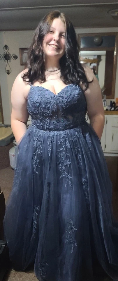 Vestido de graduación Foto 3 de 4