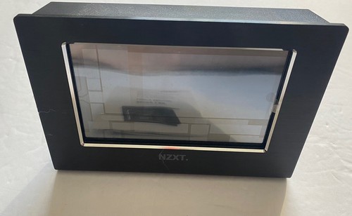 NZXT Sentry LXE High Performance Touch Screen Fan Controller Untested - Picture 7 of 9