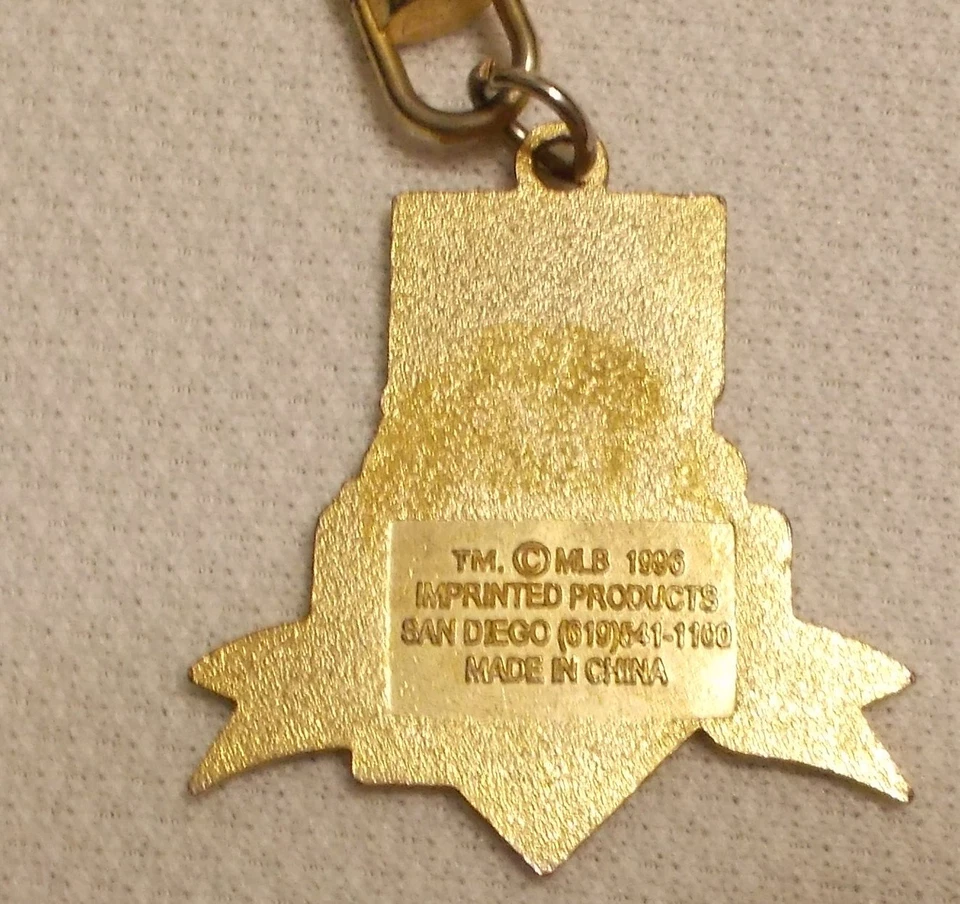 CLEVELAND INDIANS 1997 ALL STAR GAME GOLD TONE KEY CHAIN SOUVENIR - Image 2 of 2