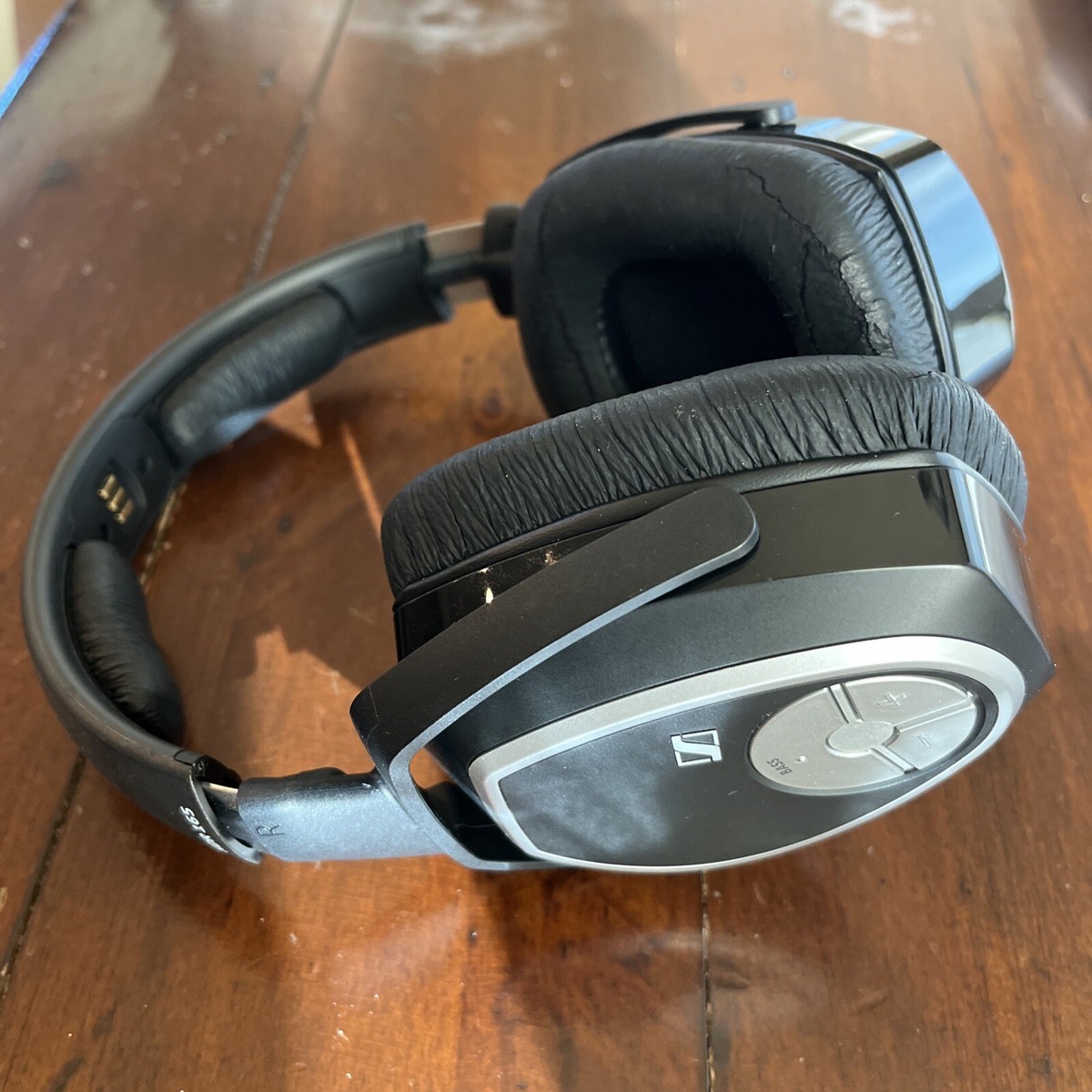 Sennheiser Headphones Sennheiser Rs 165 SENNHEISER HDR165 Wireless