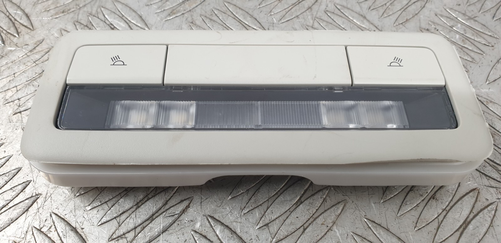 #88 2023 MAZDA CX-30 REAR INTERIOR LIGHT